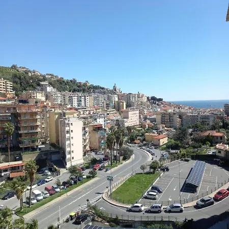 Parva Domus - Bright With Terrace And View * Sanremo